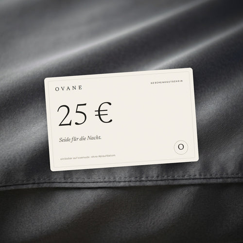 OVANE Geschenkgutschein über 25 Euro als Karte auf Seide in Graphit